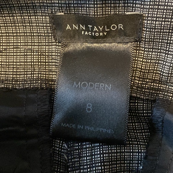 Ladies Ann Taylor Dress Pants - Picture 5 of 5